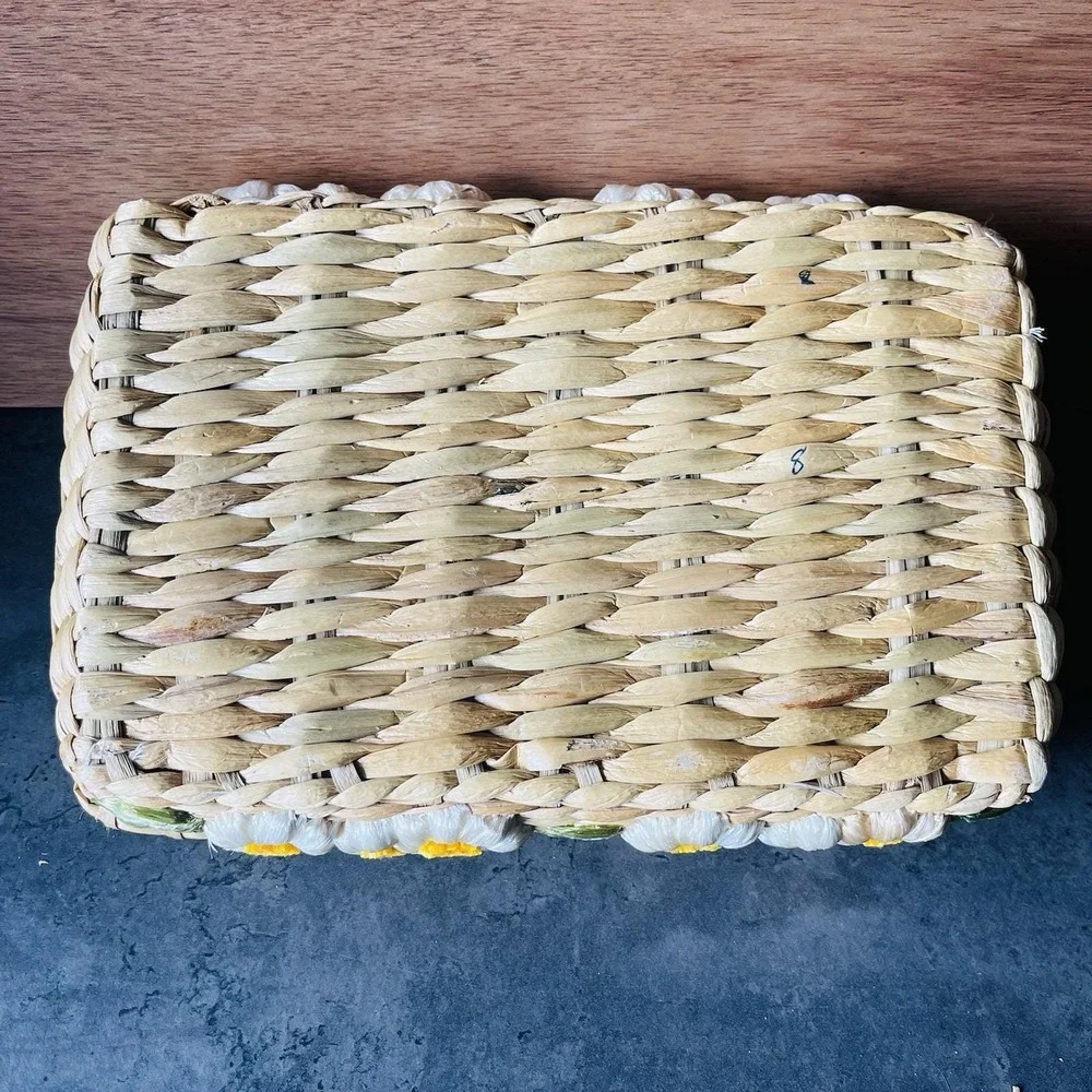 VTG Handmade Raffia Woven Basket 3D Daisy Floral Burlap Lining Trinket Letters
